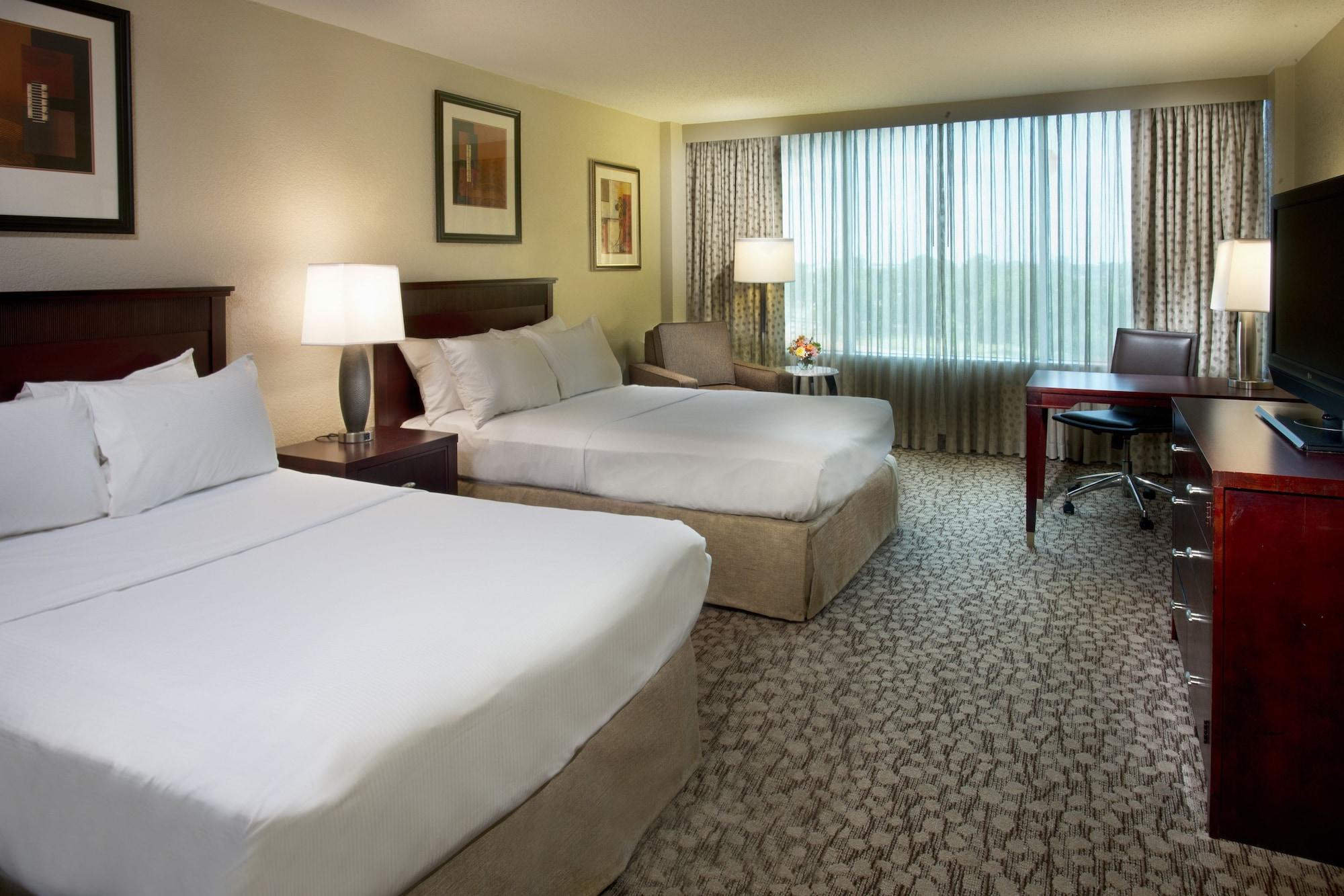 Doubletree By Hilton Lafayette Hotel Екстериор снимка