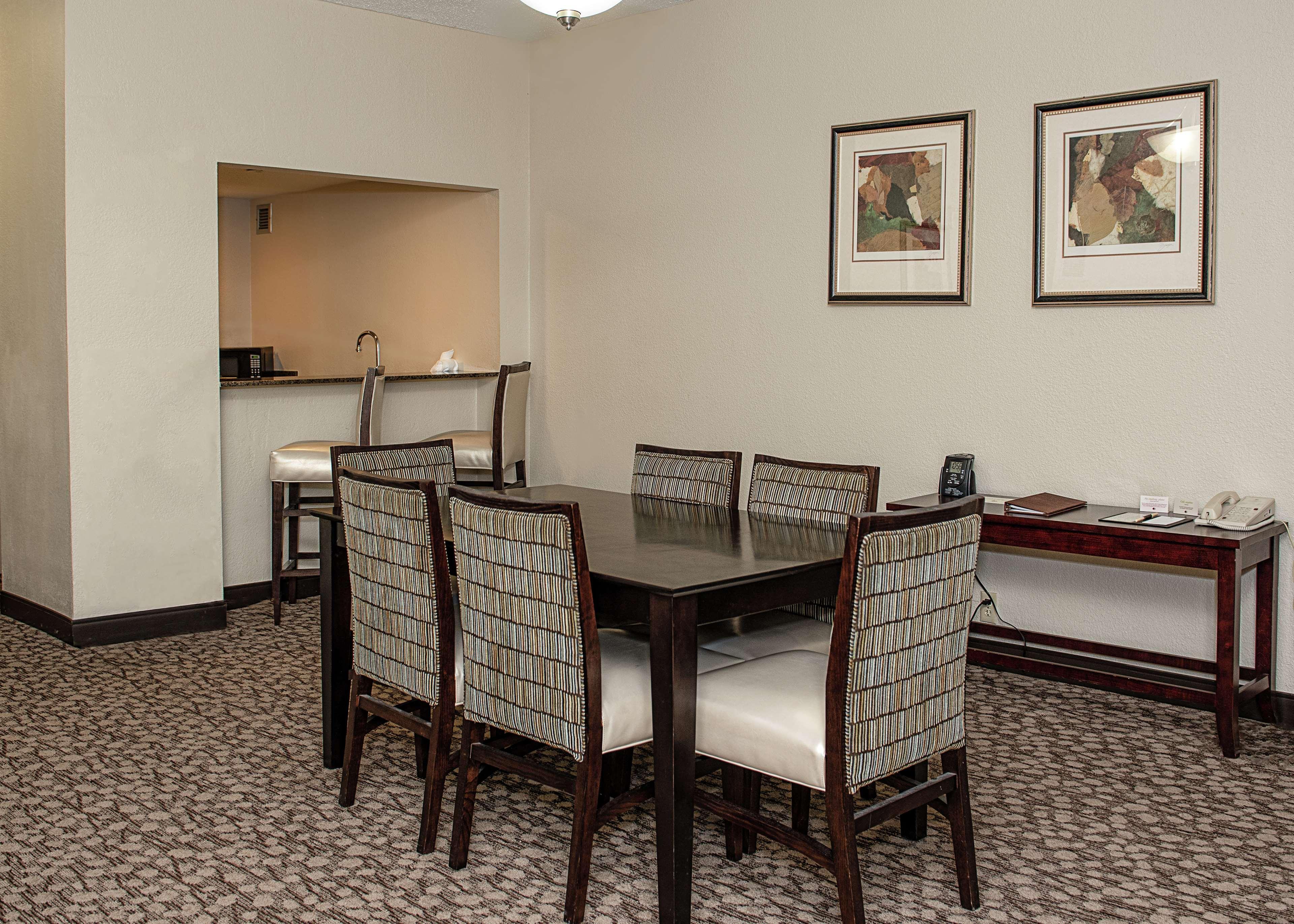 Doubletree By Hilton Lafayette Hotel Екстериор снимка