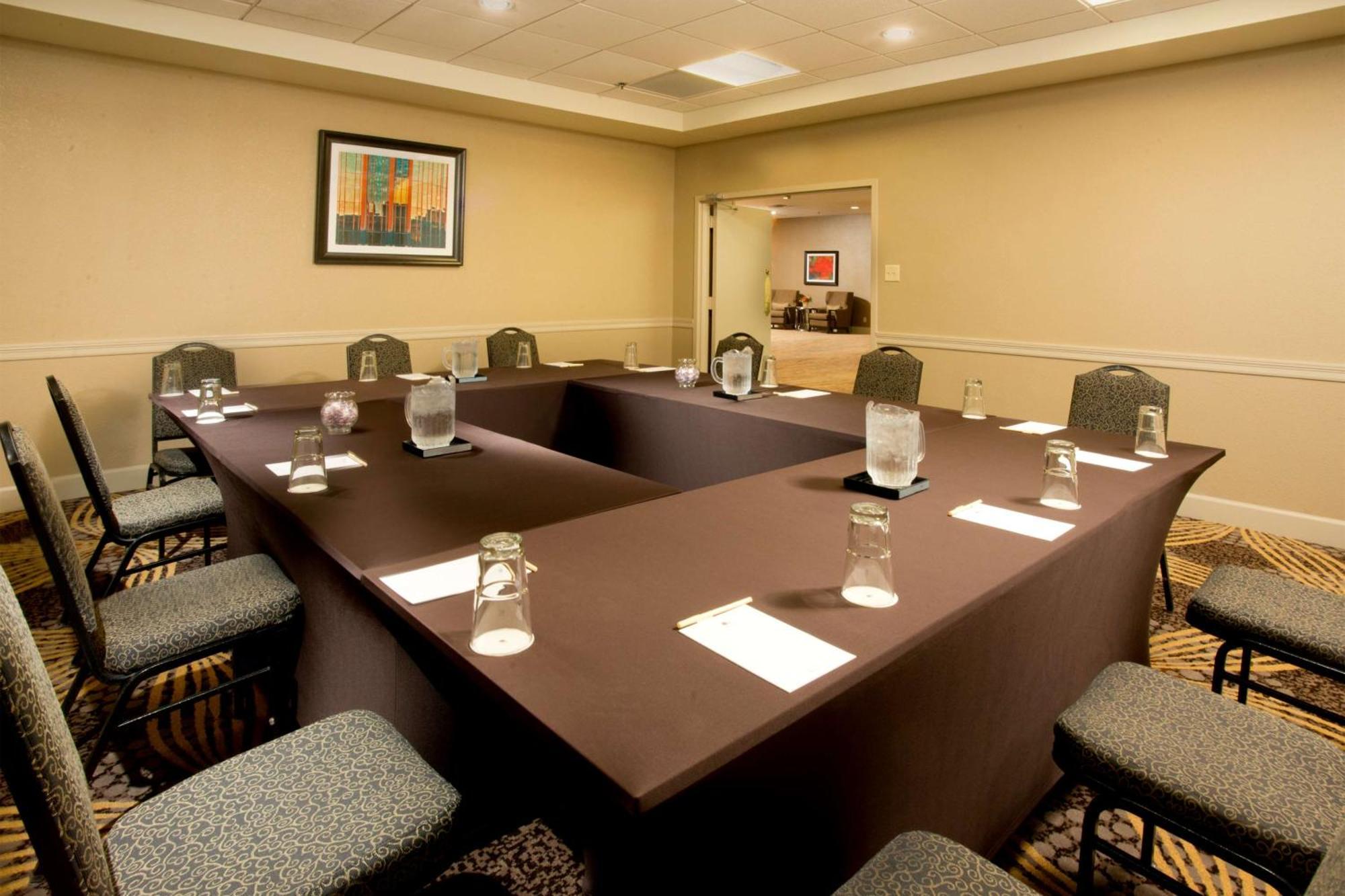 Doubletree By Hilton Lafayette Hotel Екстериор снимка