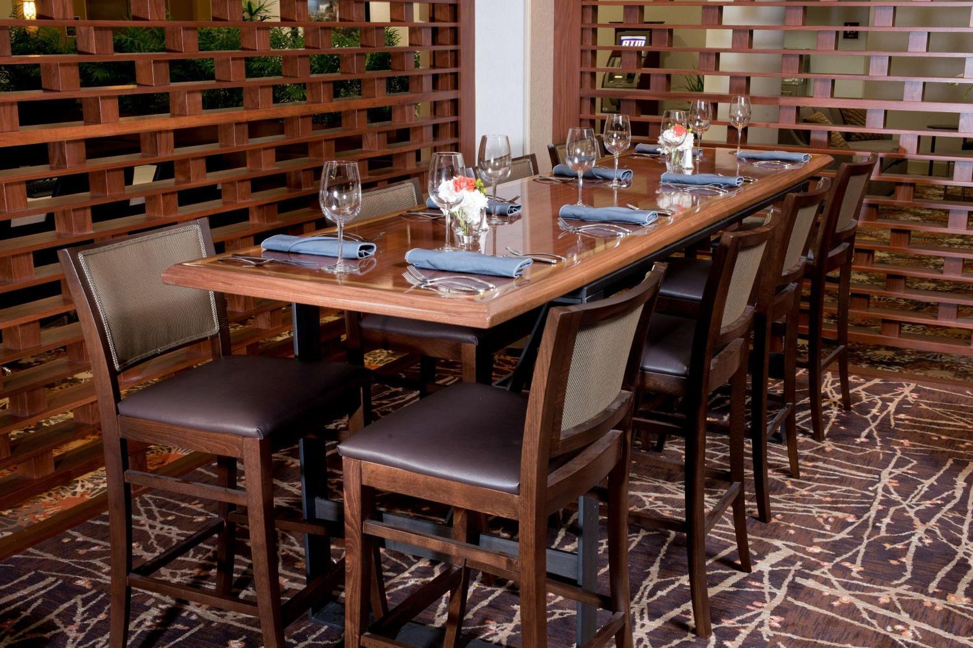 Doubletree By Hilton Lafayette Hotel Екстериор снимка